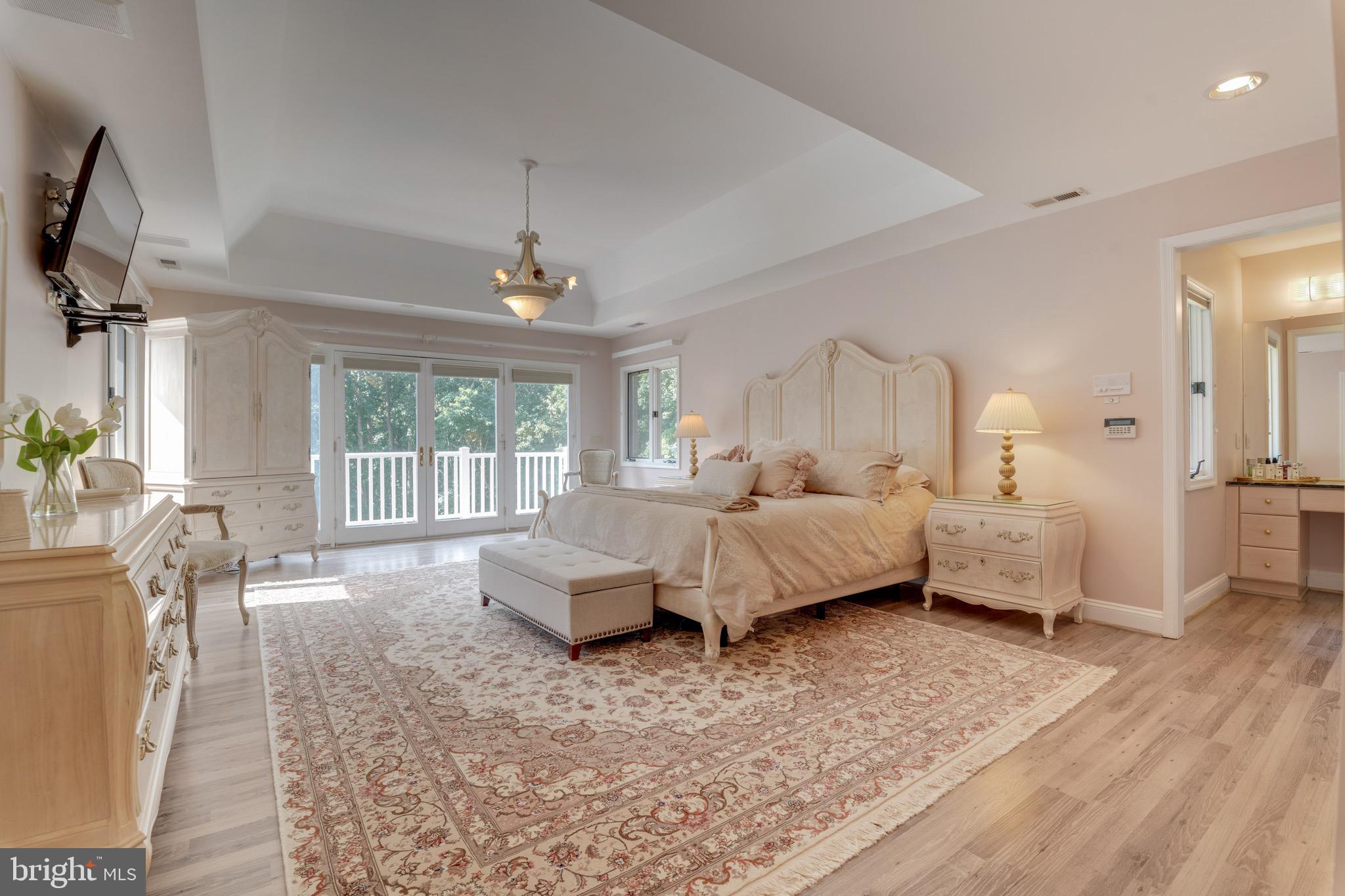 TIMBER HILL - Residential