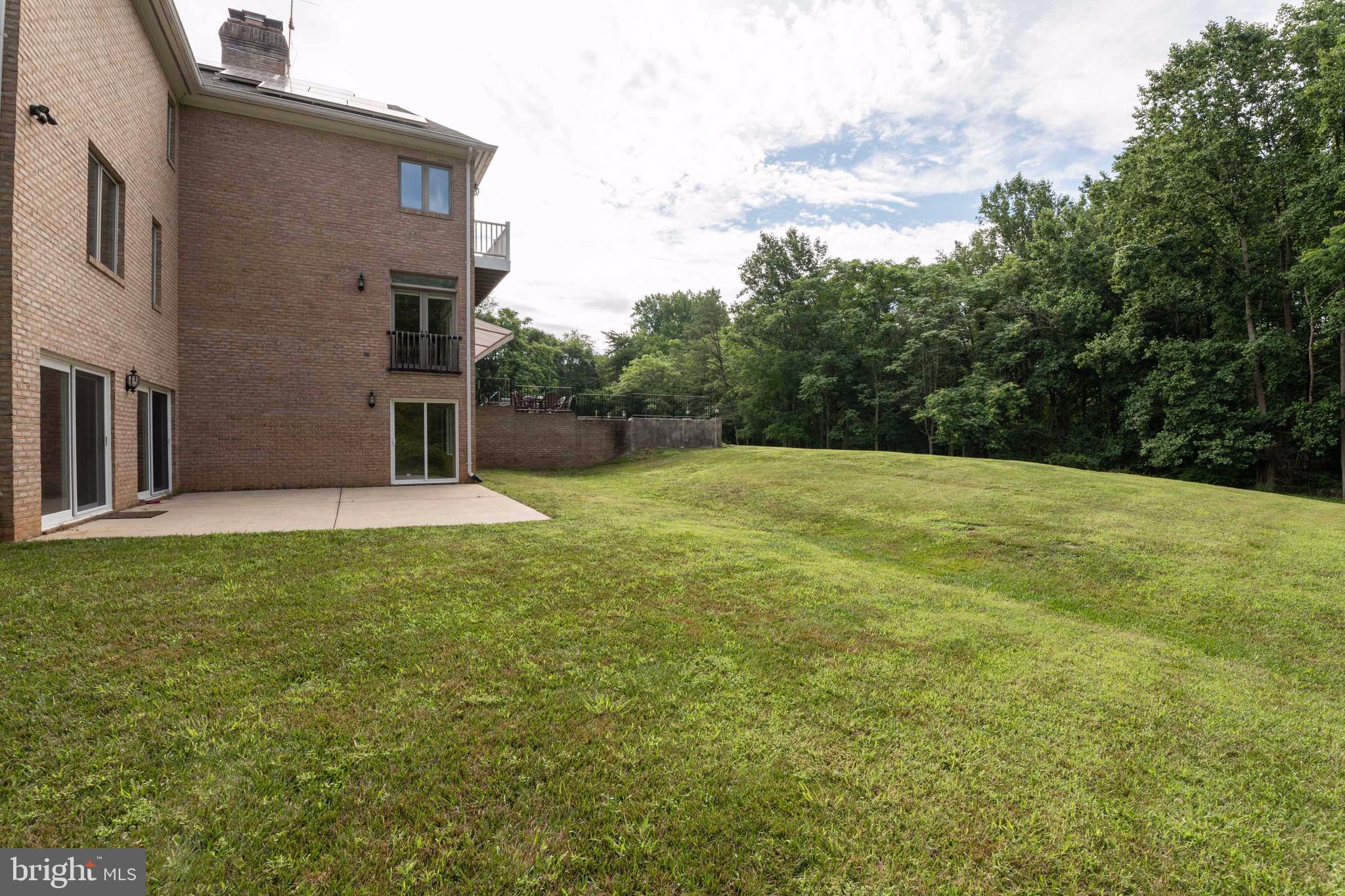 TIMBER HILL - Residential