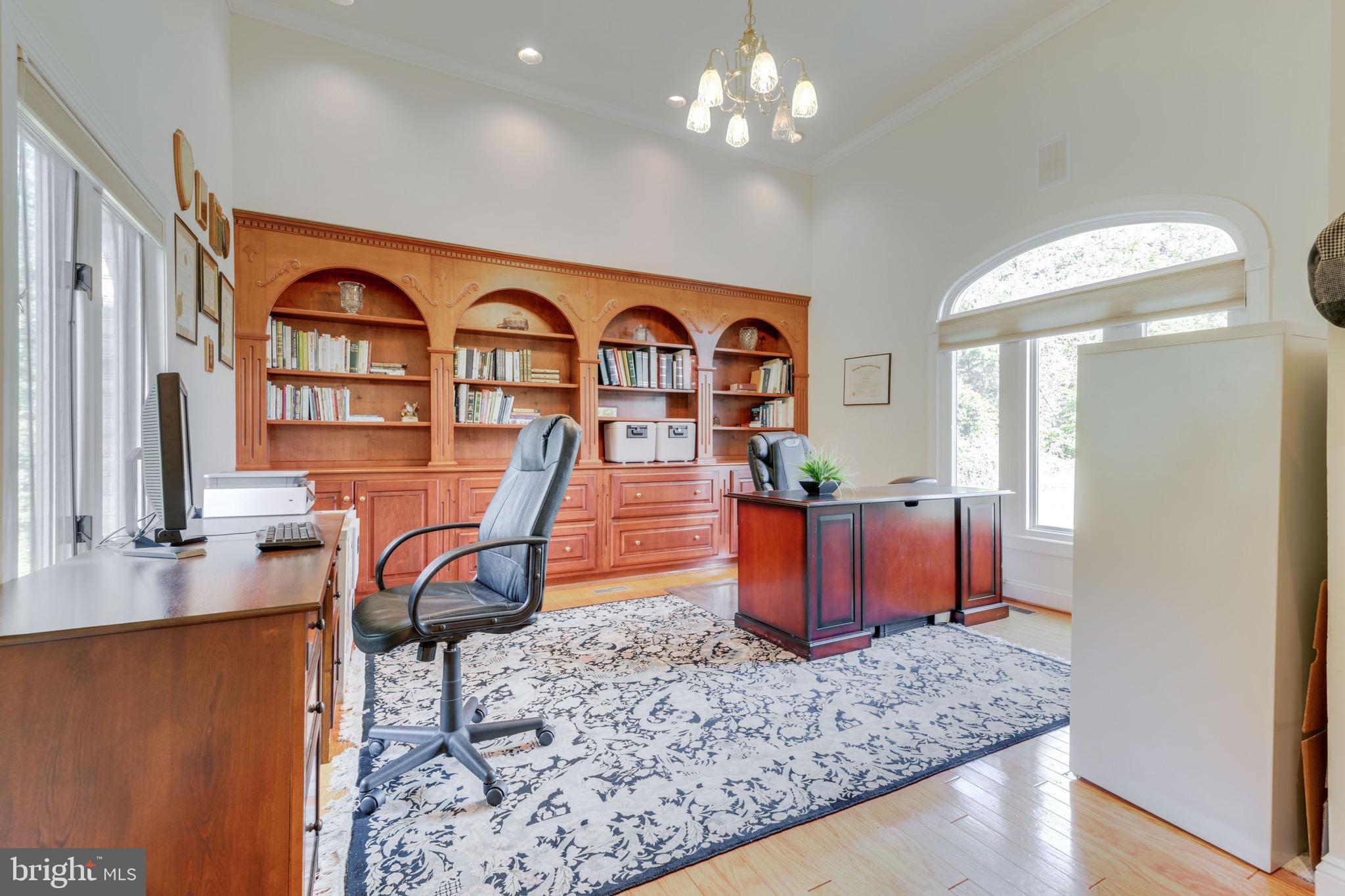 TIMBER HILL - Residential