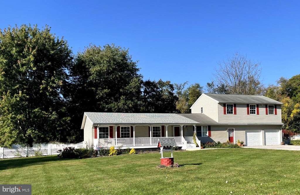 Photo of 120 Wendy Circle, COATESVILLE, PA 19320 (MLS # PACT2138222)