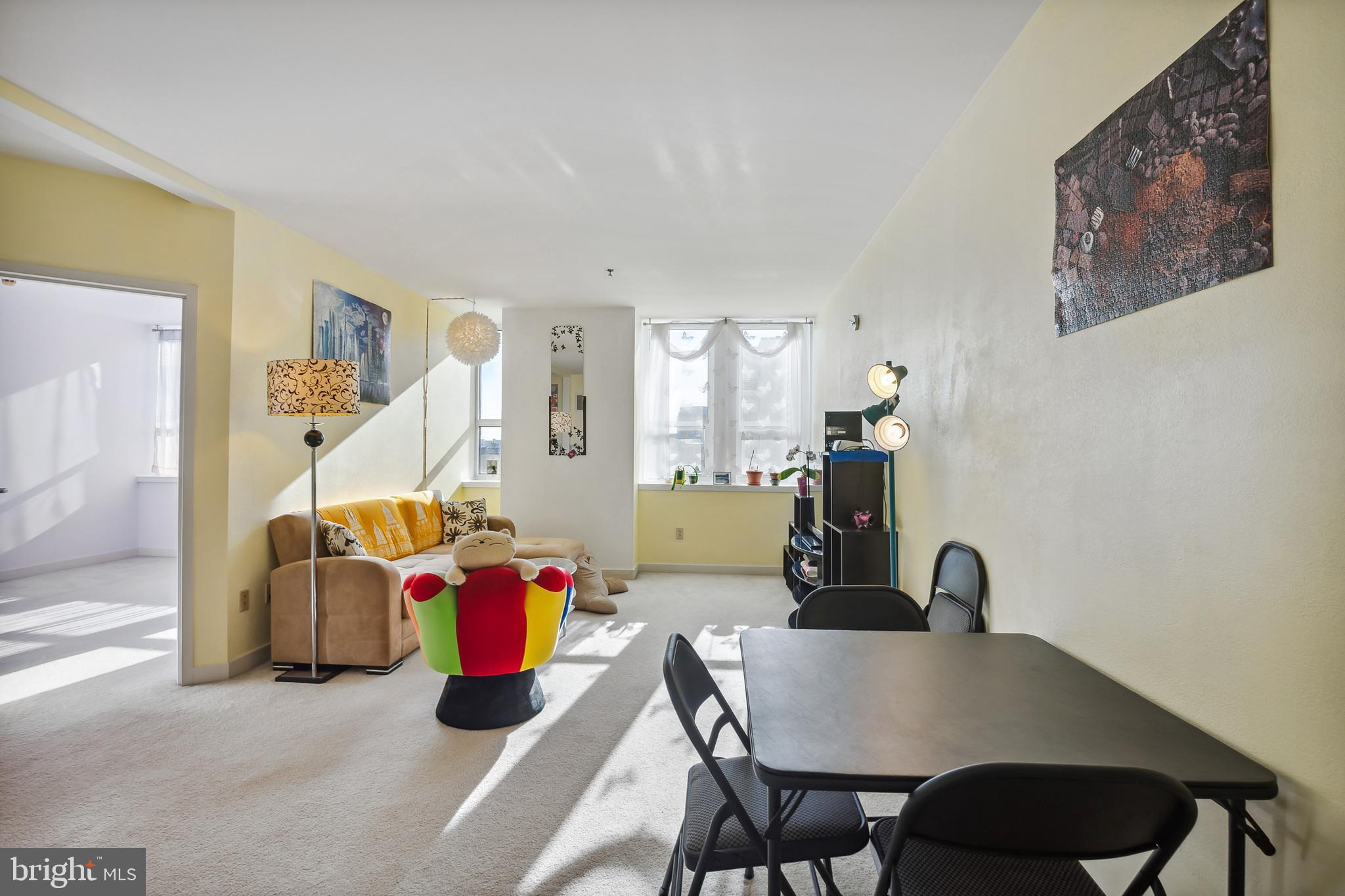 CHINATOWN - Residential