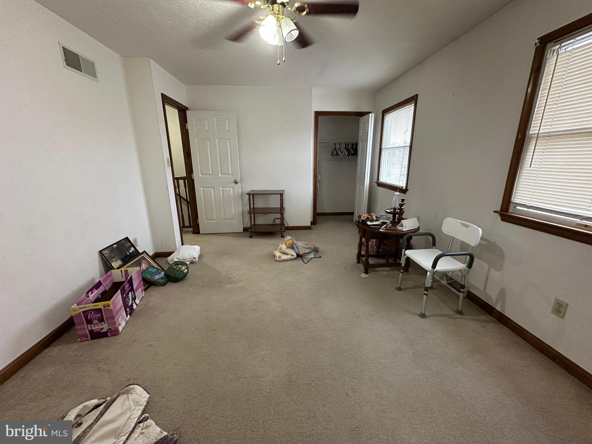 COLONIAL RIDGE - Residential