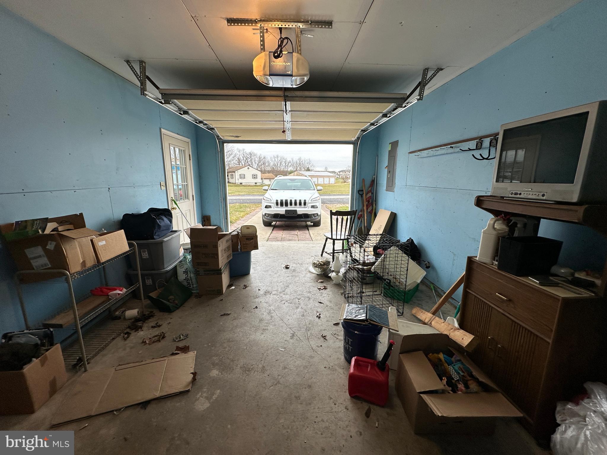 COLONIAL RIDGE - Residential