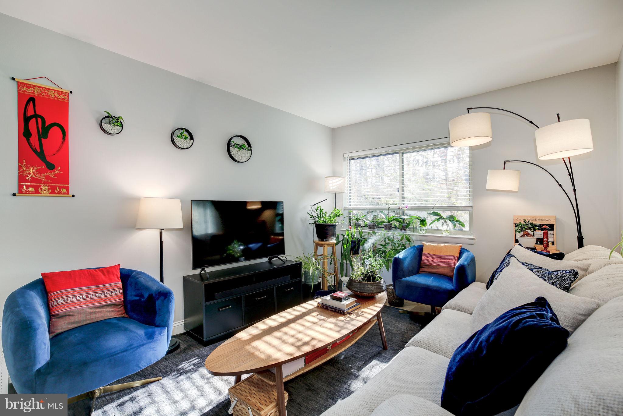 BETHESDA PARK - Residential