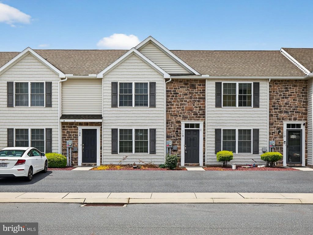 Photo of 110 Redstone Drive, DENVER, PA 17517 (MLS # PALA2073250)