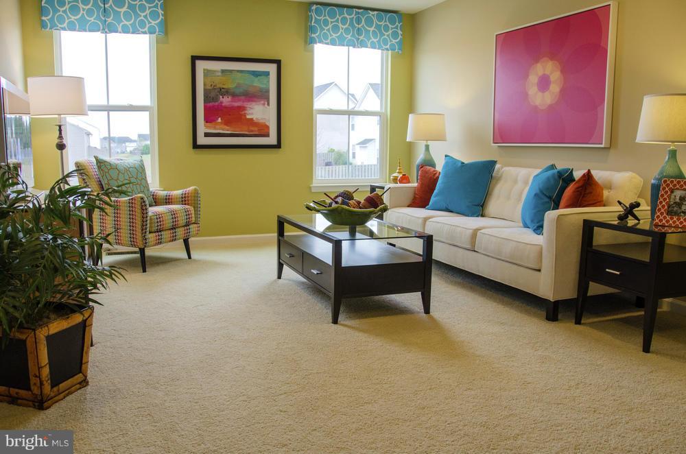 FOX WOOD MANOR - Residential