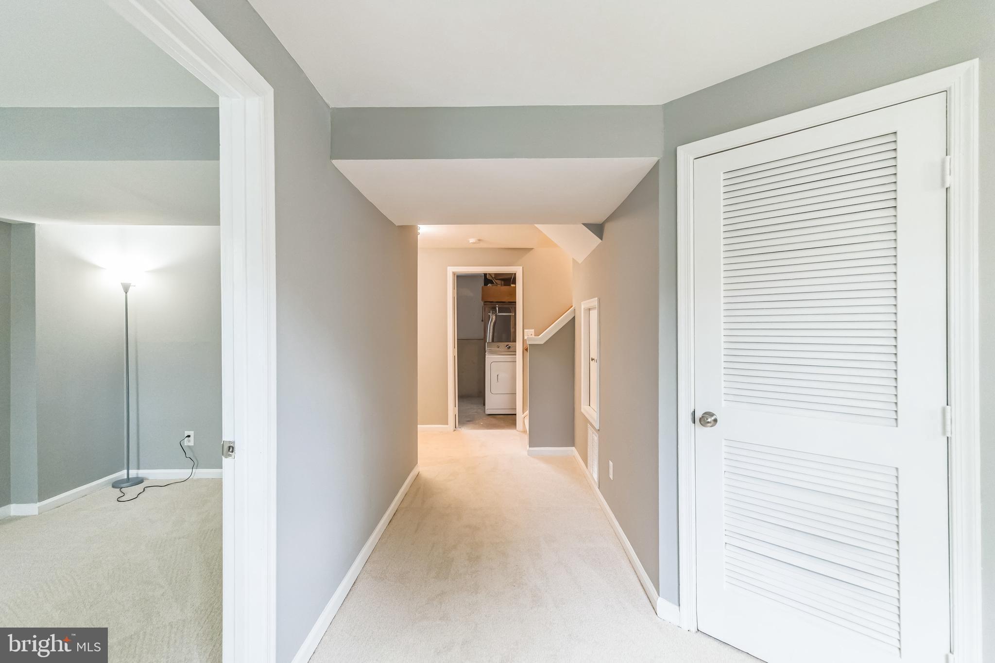 MAPLE POINTE - Residential