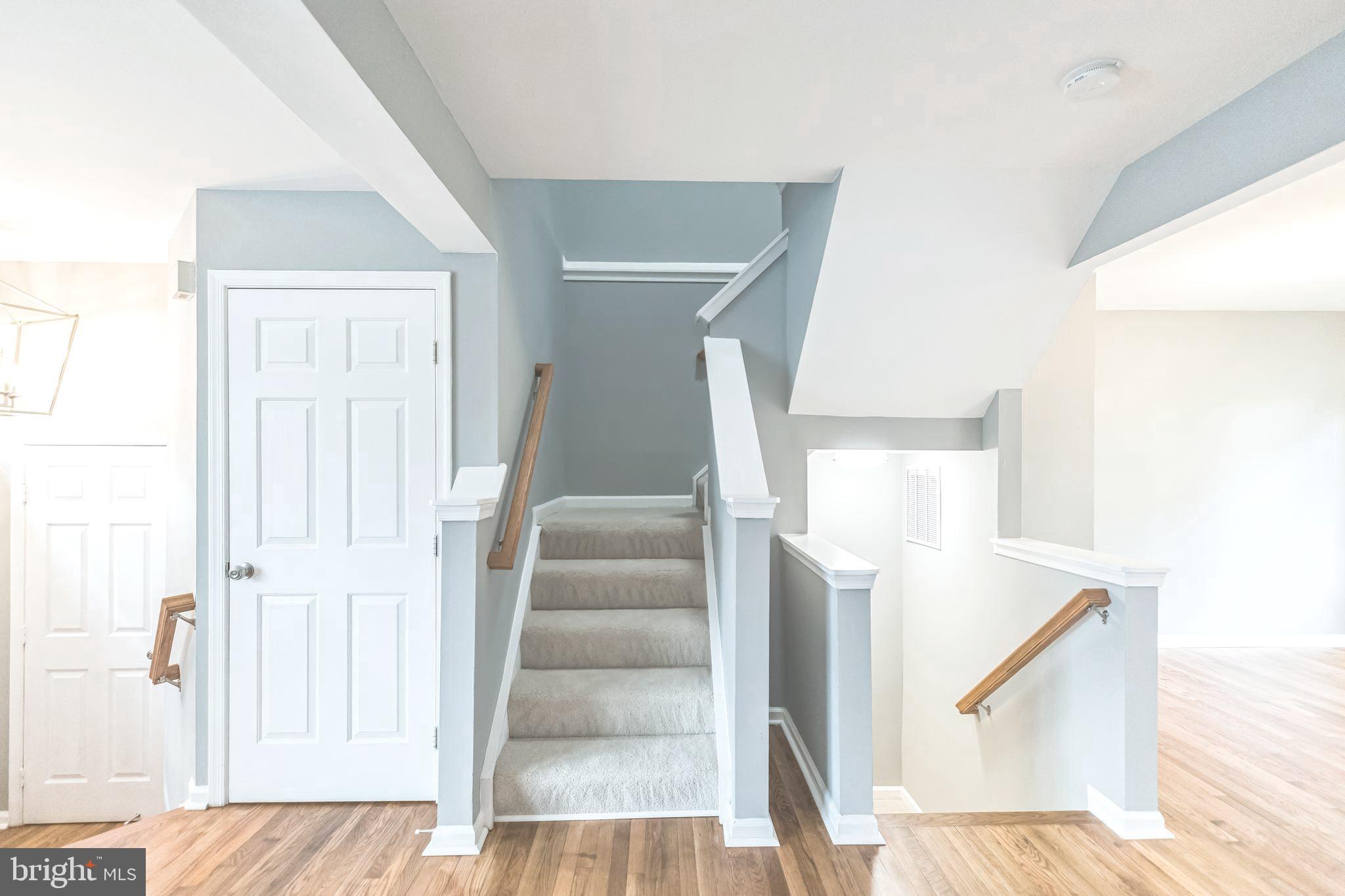 MAPLE POINTE - Residential