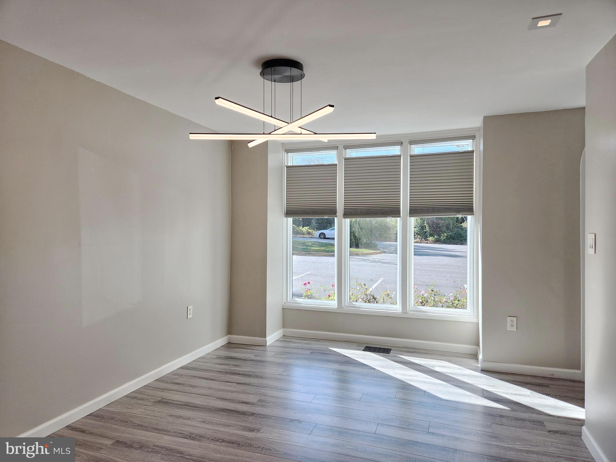 BRISTOW VILLAGE - Residential Lease