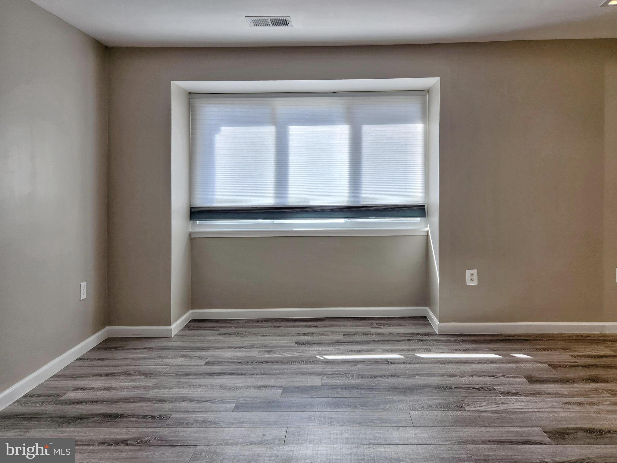 BRISTOW VILLAGE - Residential Lease