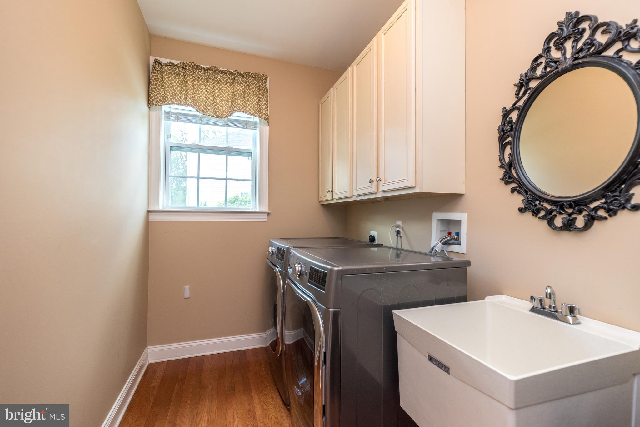 WARRINGTON GLEN - Residential