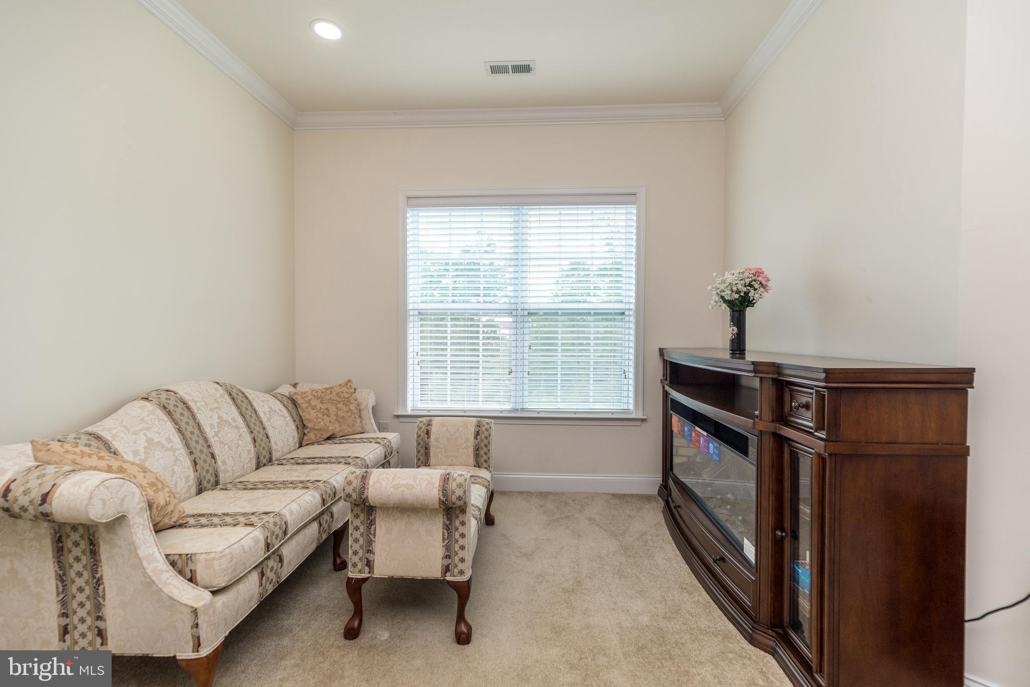 WARRINGTON GLEN - Residential