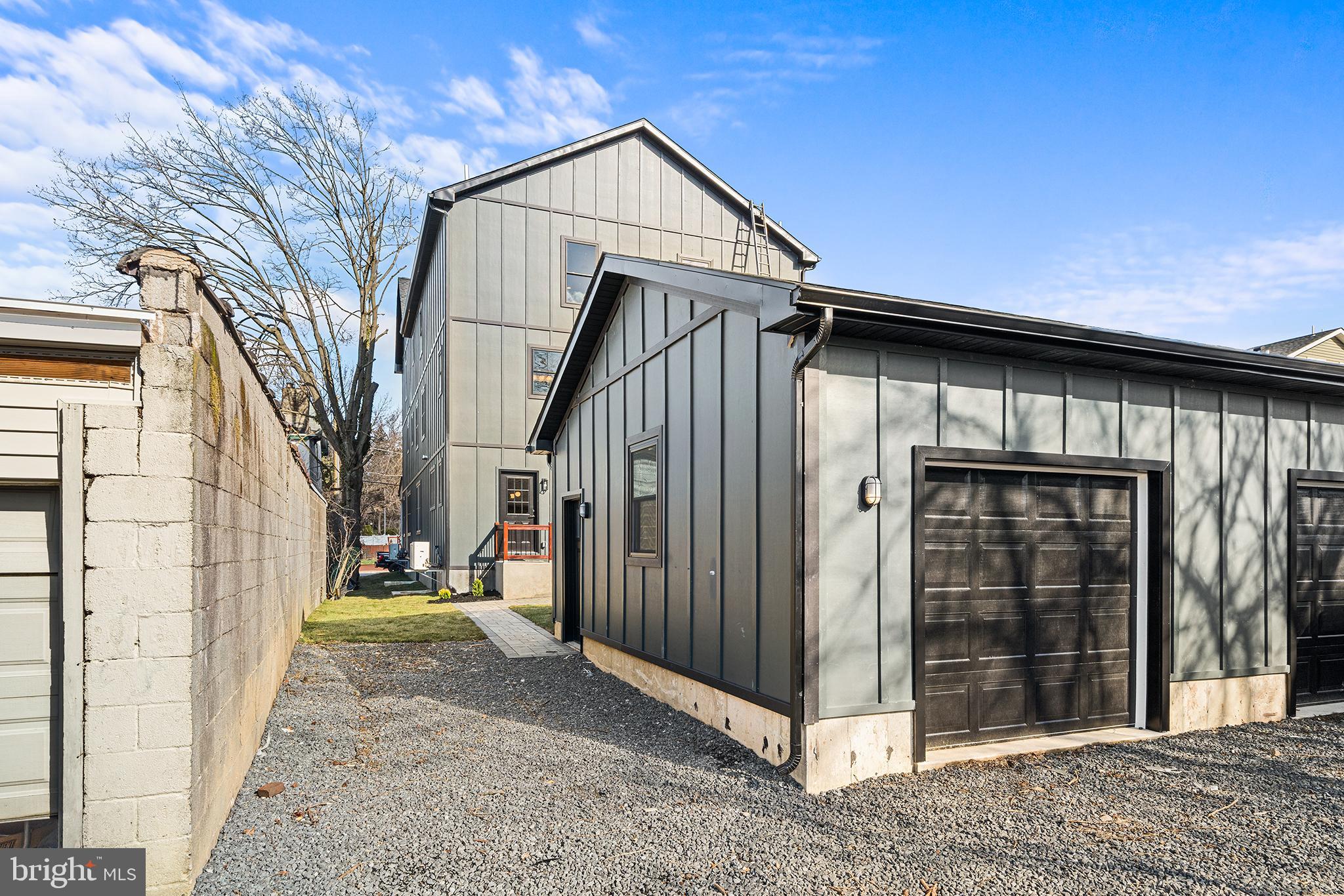 BRYN MAWR - Residential