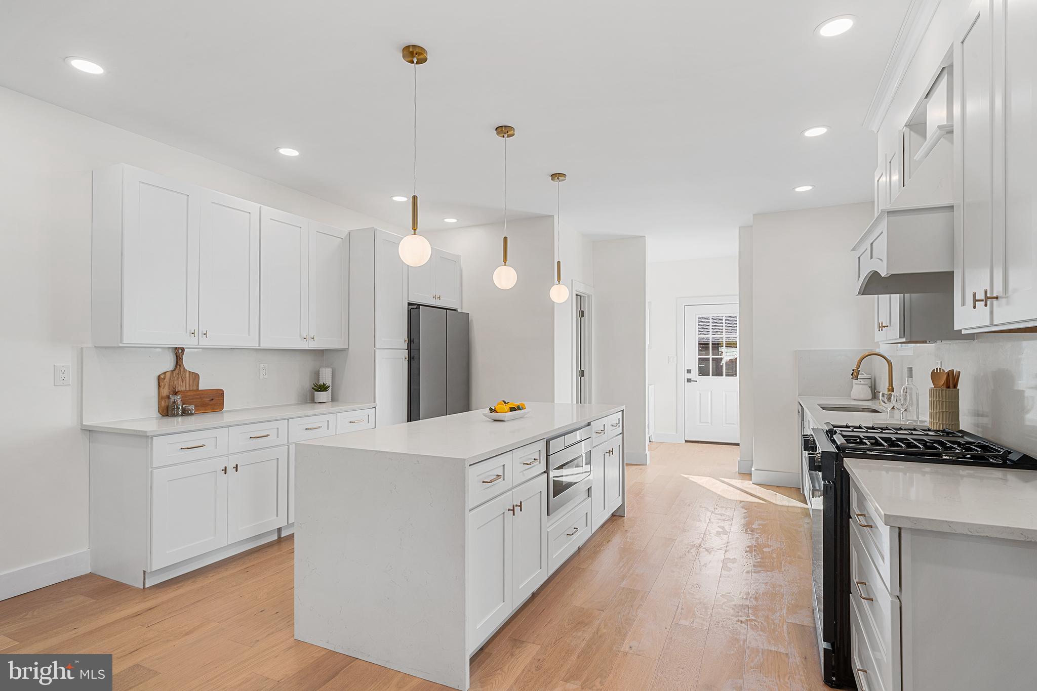 BRYN MAWR - Residential