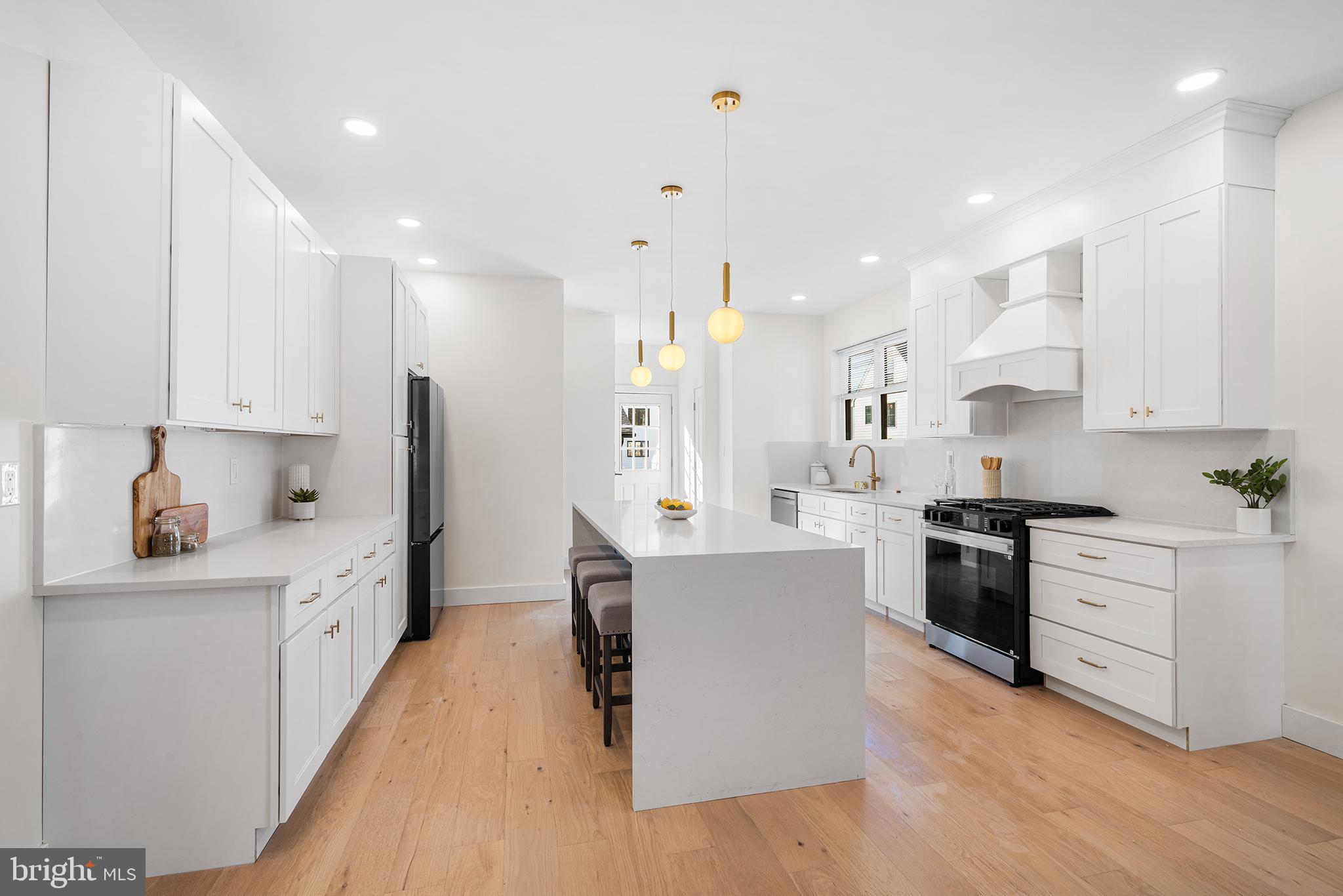 BRYN MAWR - Residential