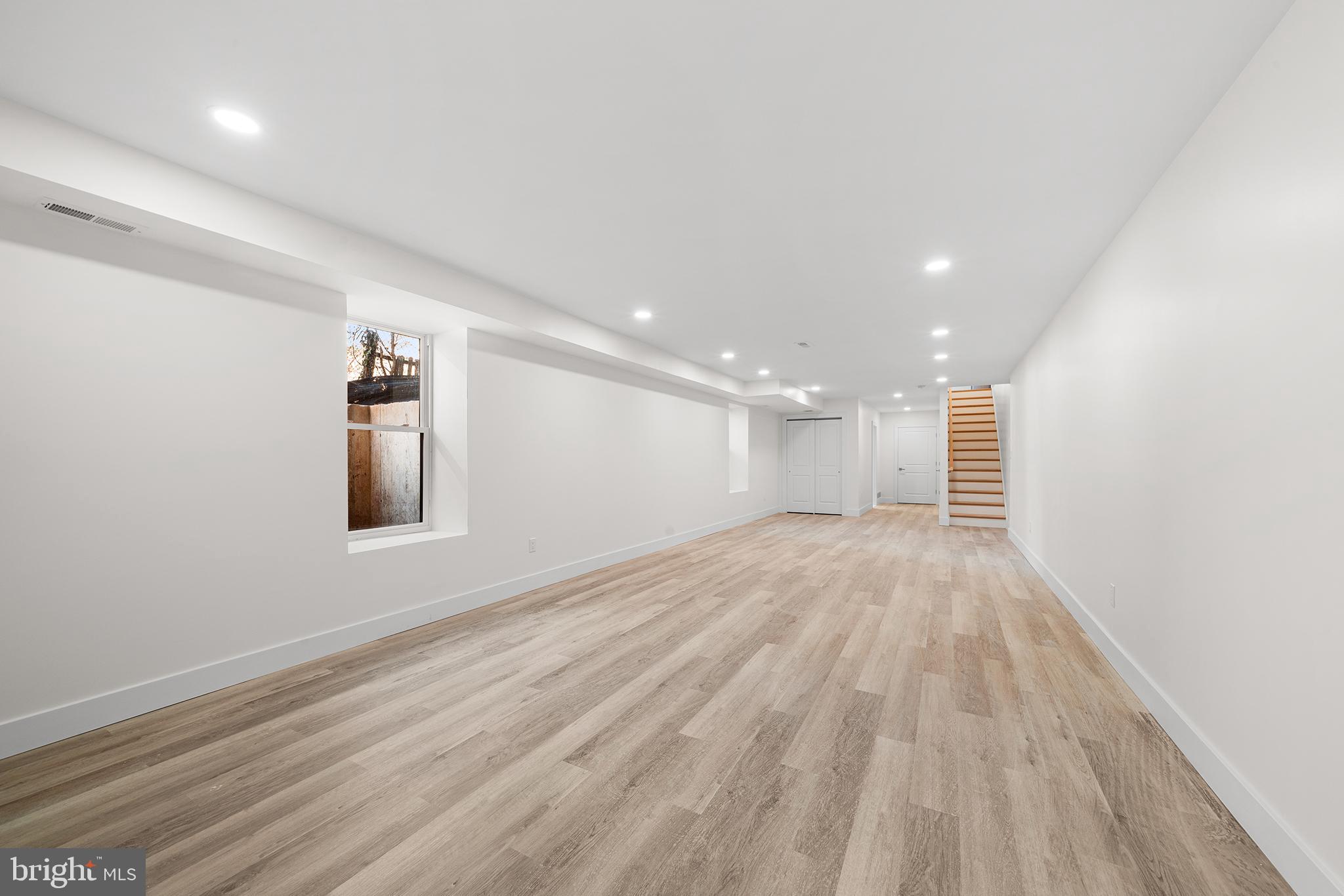 BRYN MAWR - Residential