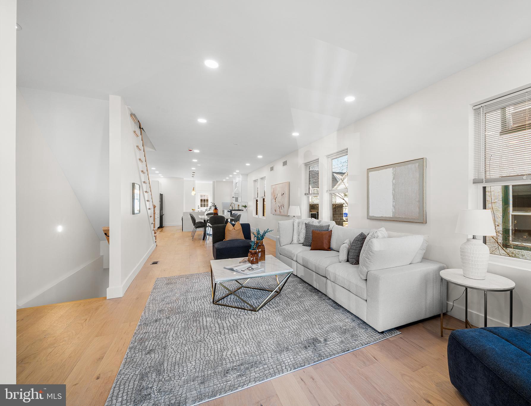 BRYN MAWR - Residential