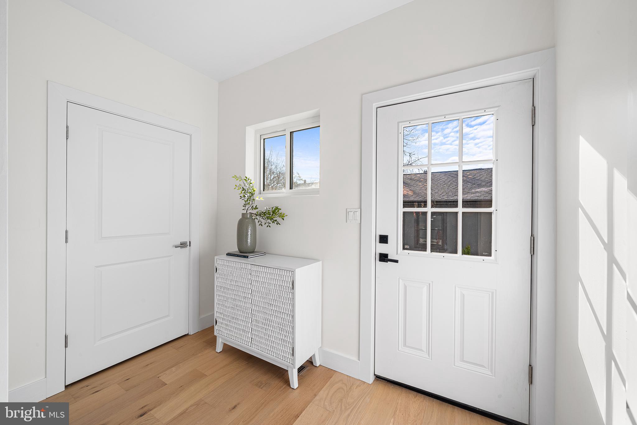 BRYN MAWR - Residential