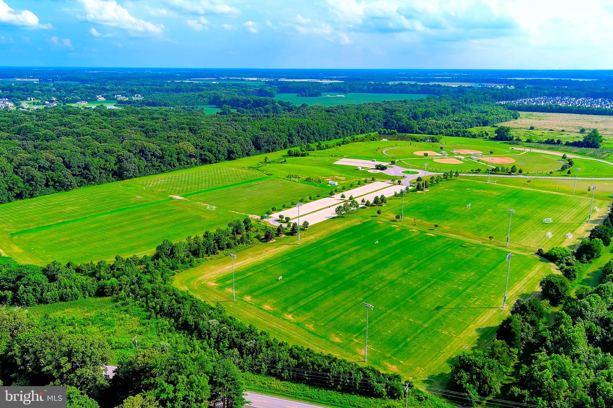 NORTH BROOK - Residential