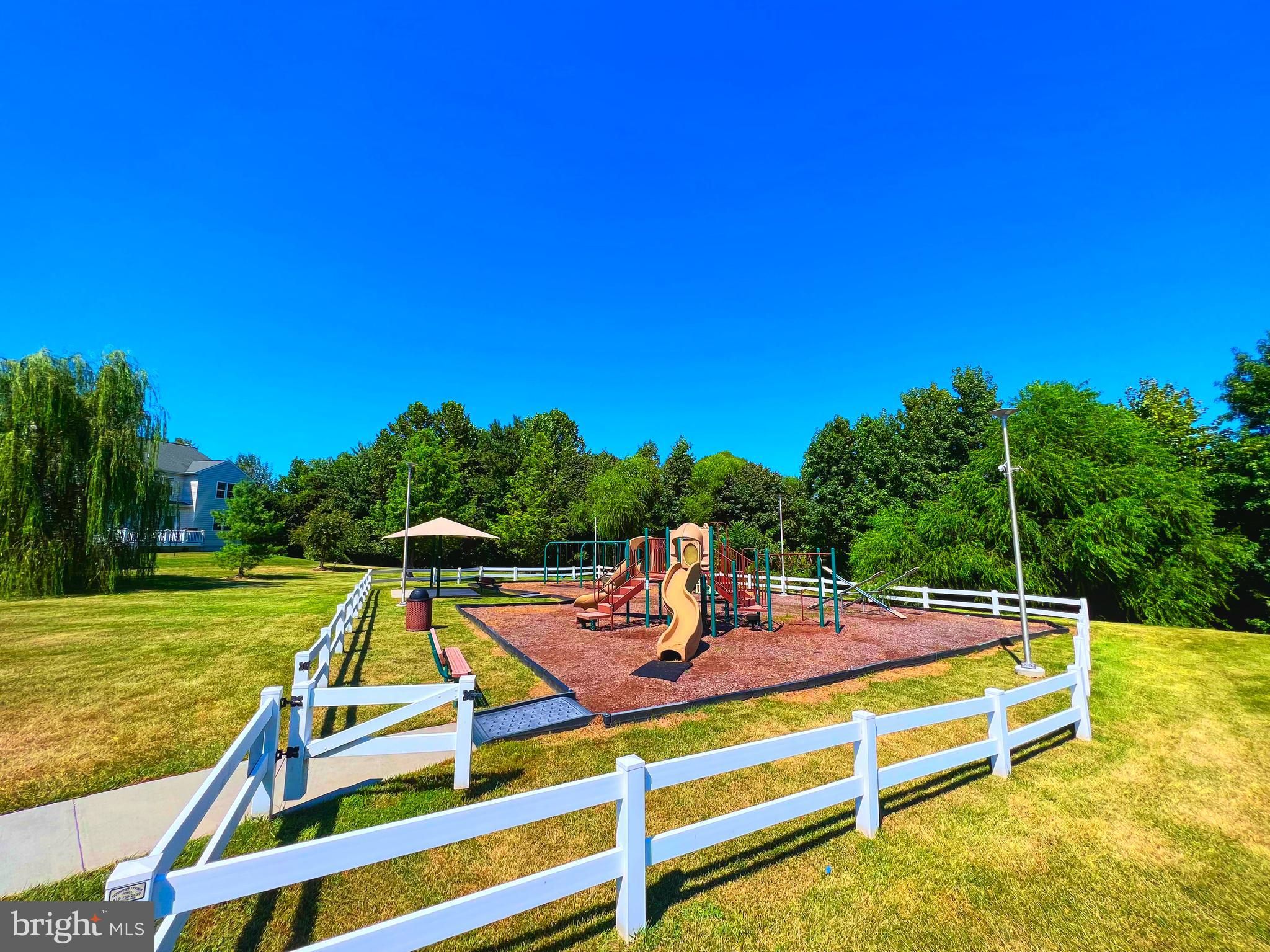 NORTH BROOK - Residential