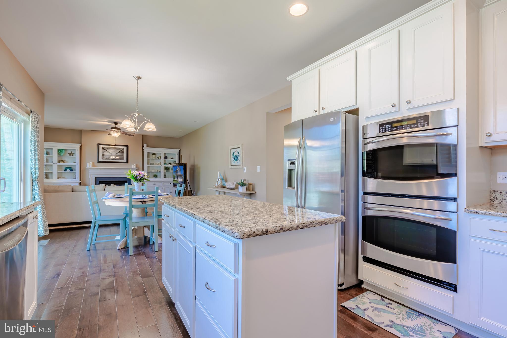 NORTH BROOK - Residential