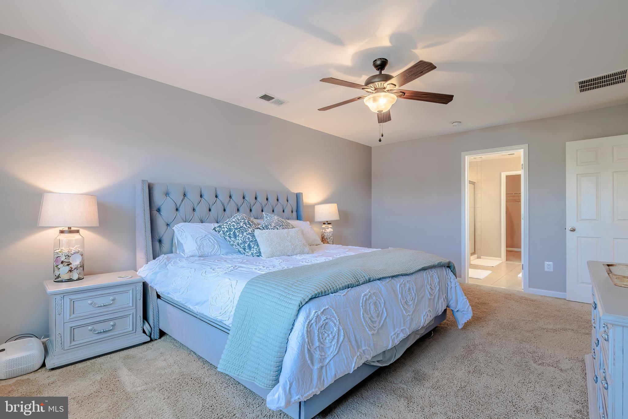 NORTH BROOK - Residential