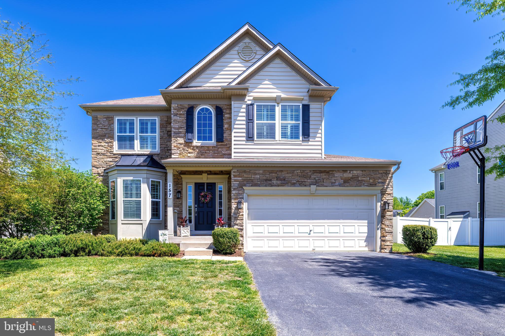 NORTH BROOK - Residential