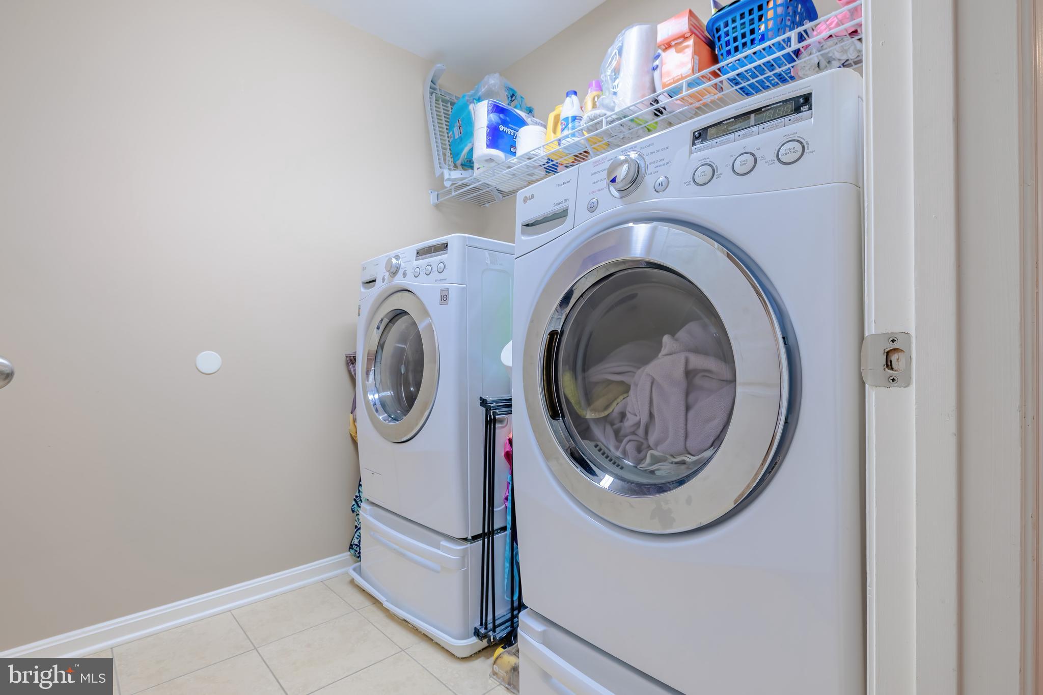 NORTH BROOK - Residential