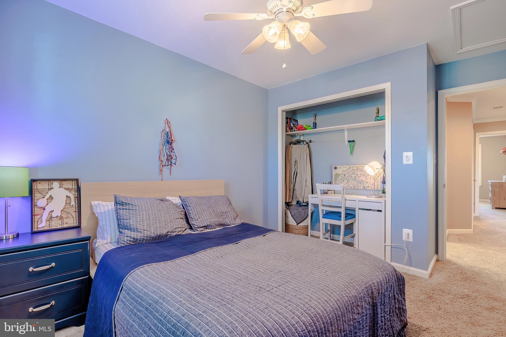 NORTH BROOK - Residential