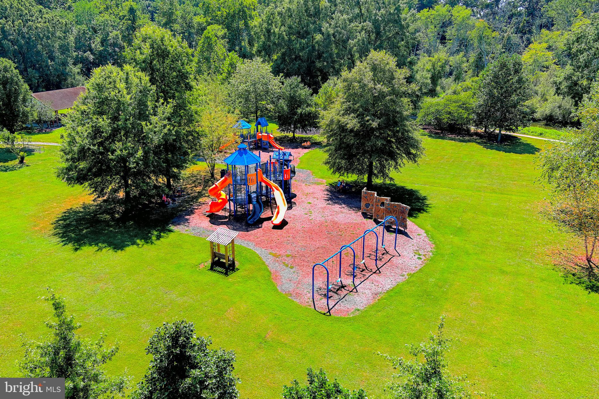 NORTH BROOK - Residential