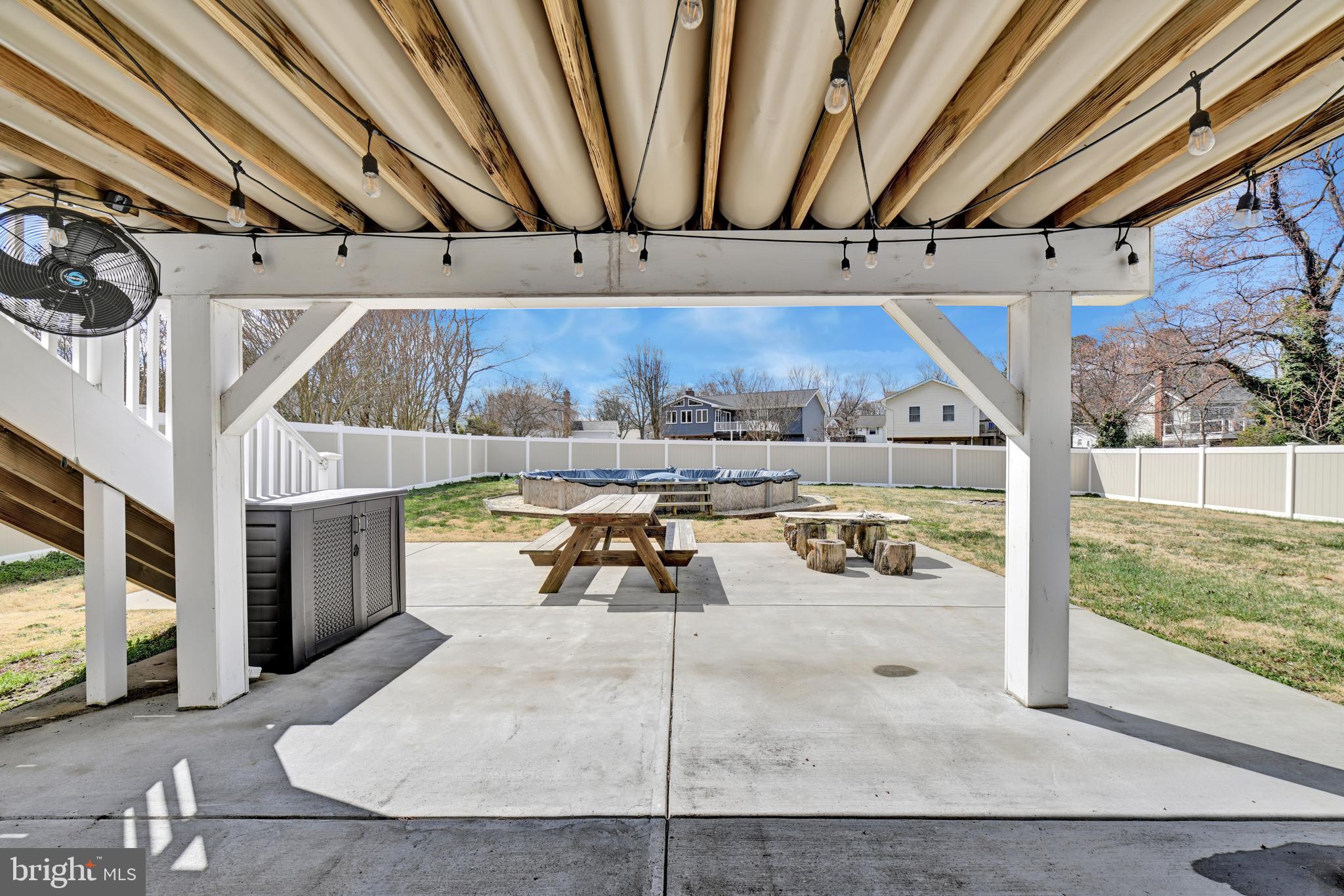 SPRIGGS COVE - Residential