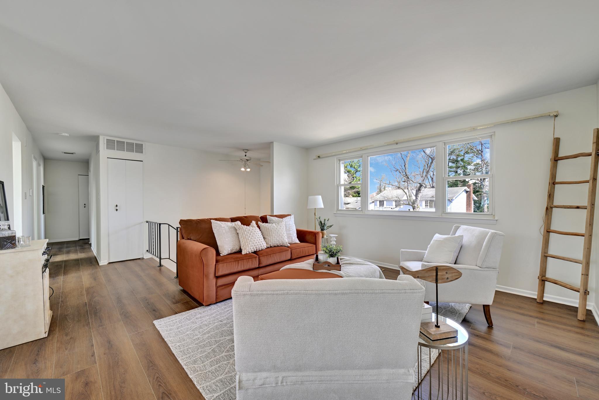 SPRIGGS COVE - Residential