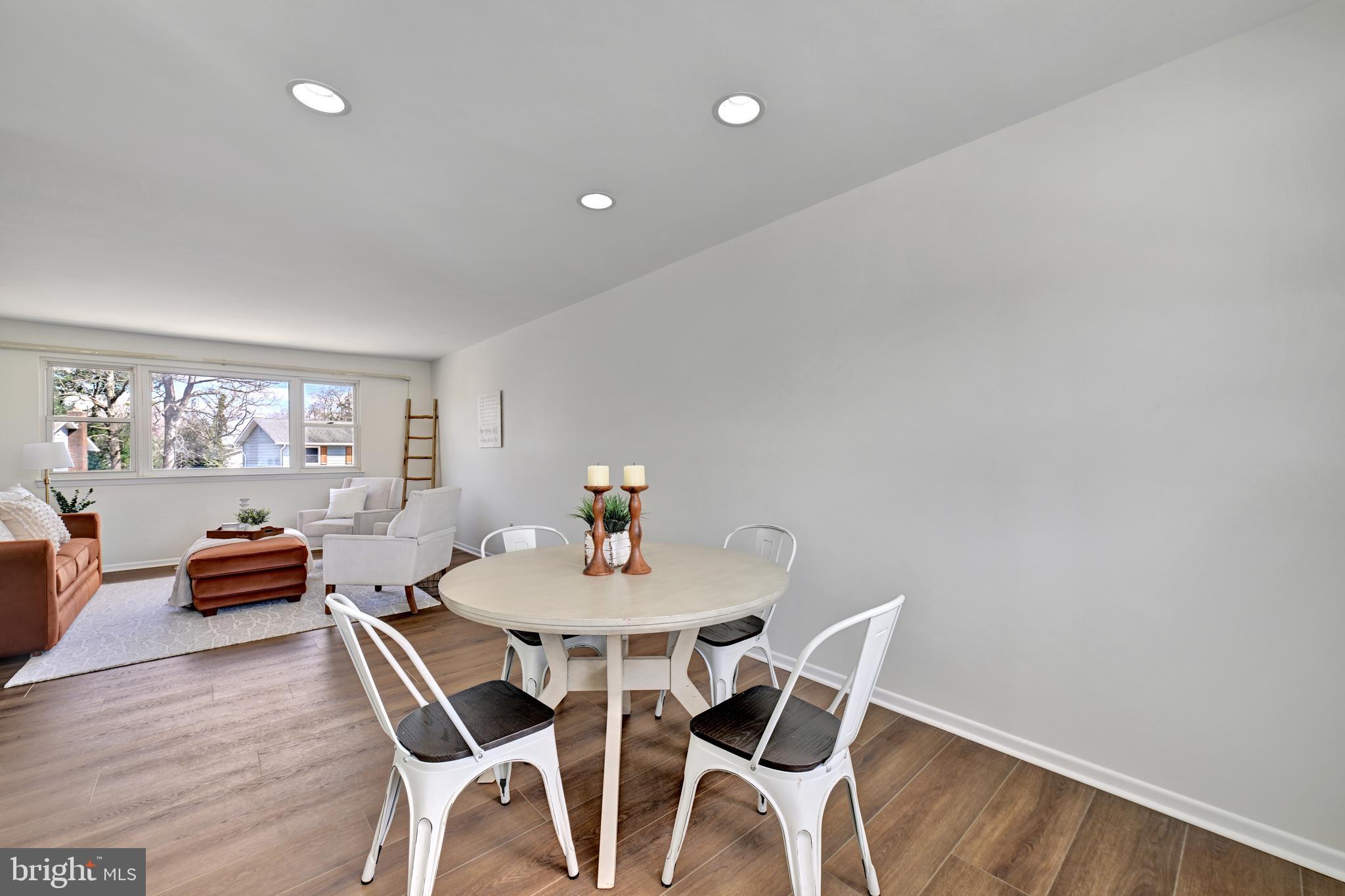 SPRIGGS COVE - Residential