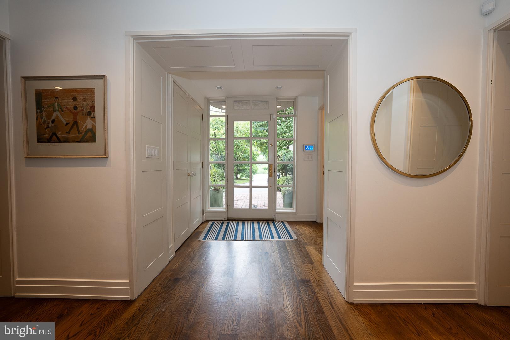 GLADWYNE - Residential