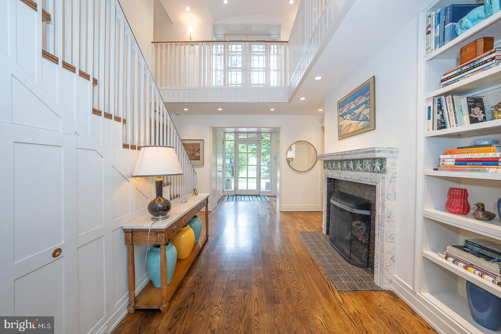 GLADWYNE - Residential