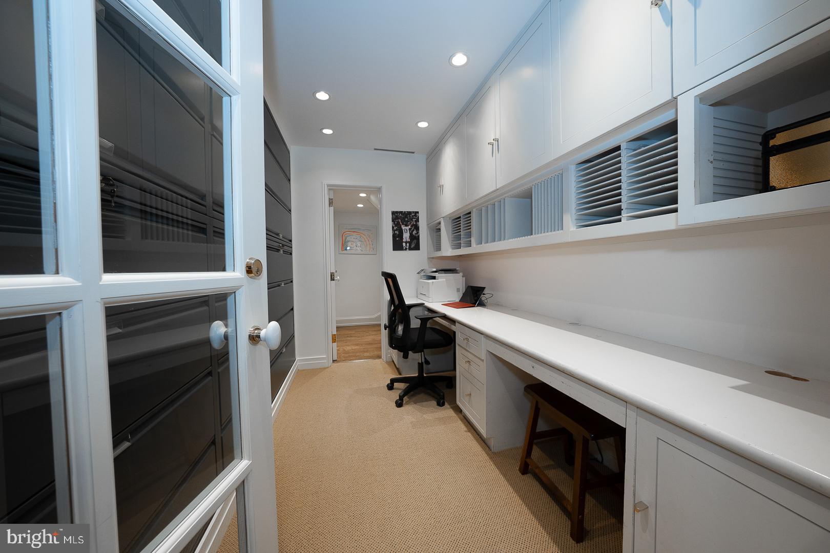 GLADWYNE - Residential