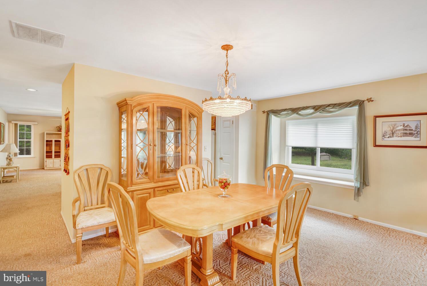 406 BETSY ROSS LANE