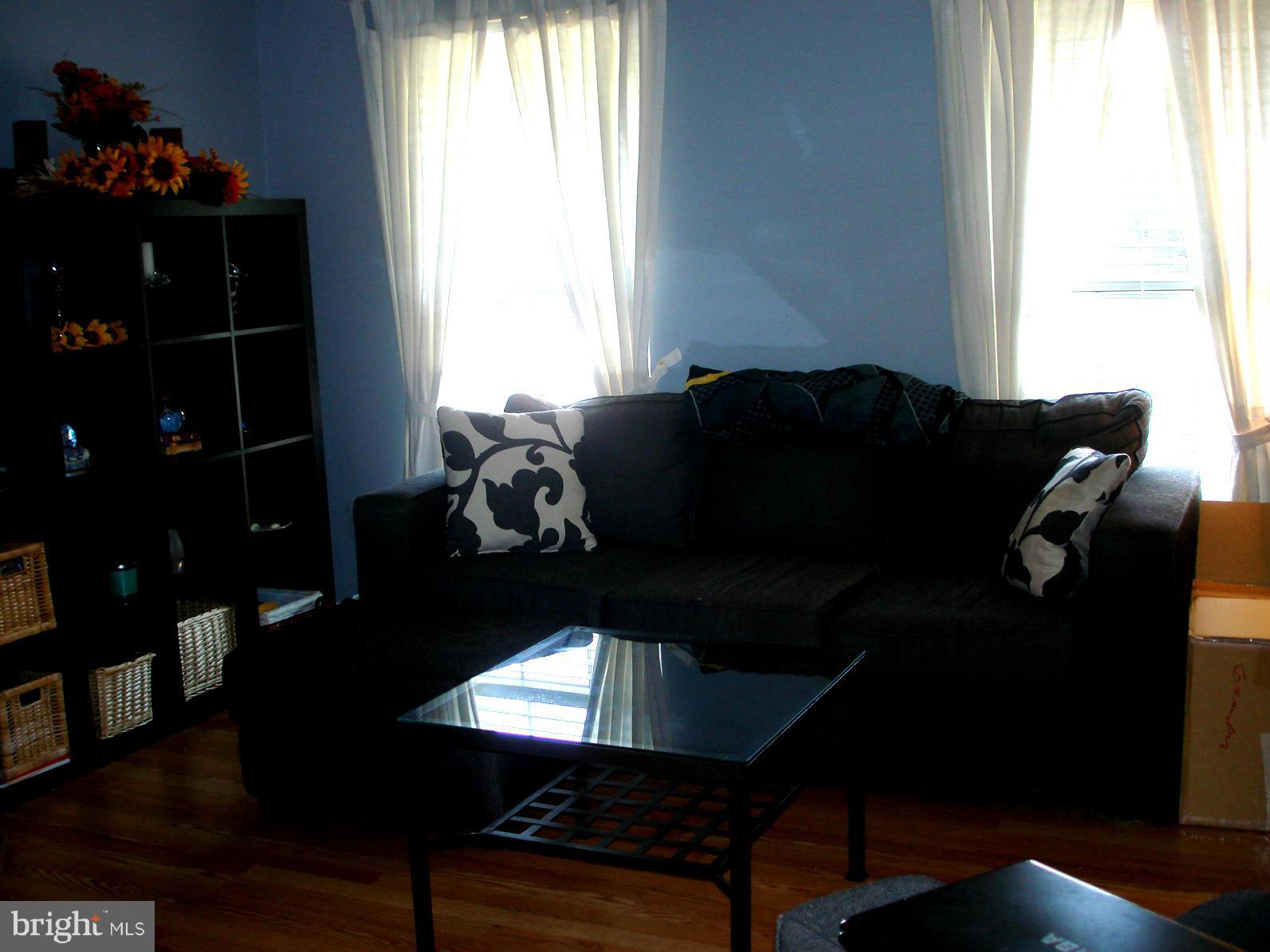 FAIRVIEW COMMONS - Residential Lease