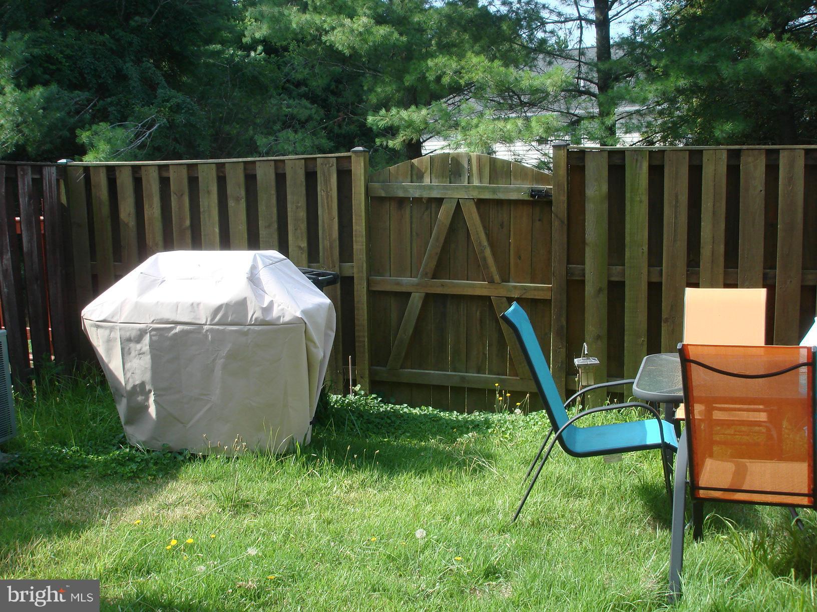 FAIRVIEW COMMONS - Residential Lease