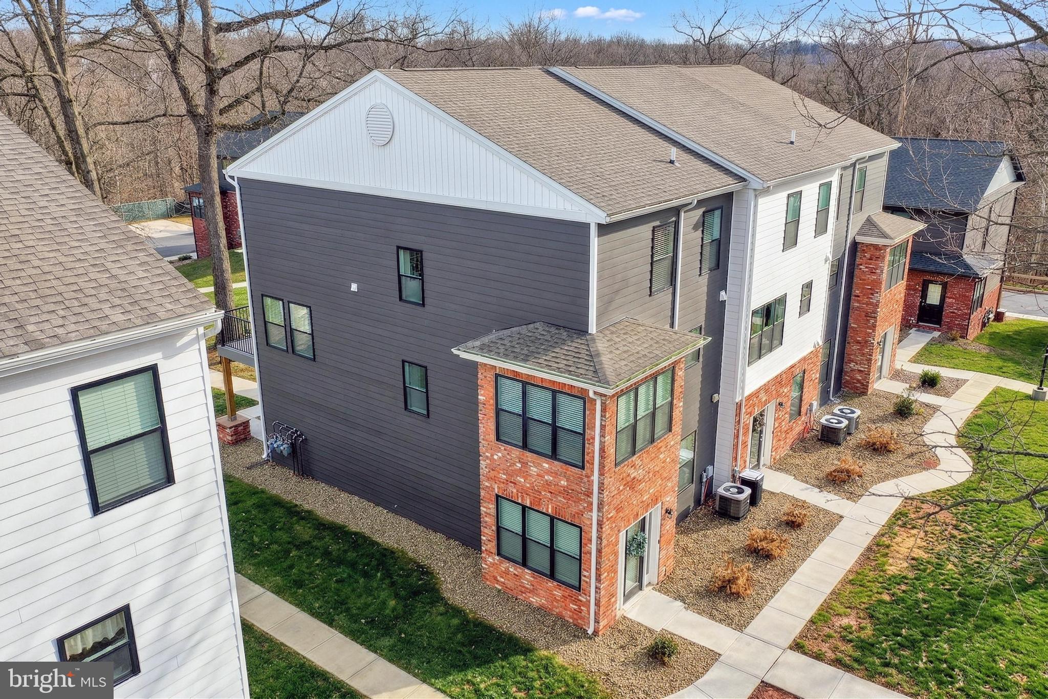 HIGH POINTE IN HERSHEY - Residential