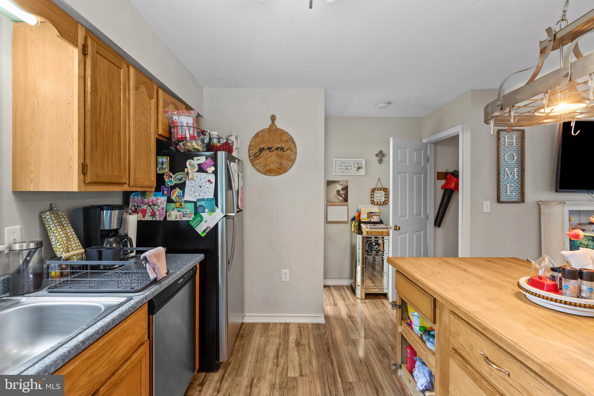 1304 NAUGAHYDE ROAD