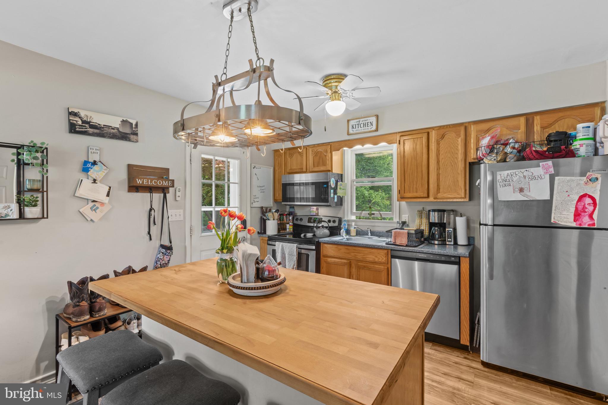1304 NAUGAHYDE ROAD