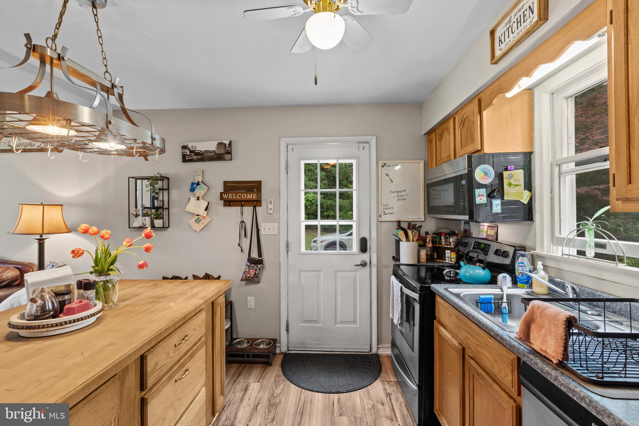 1304 NAUGAHYDE ROAD