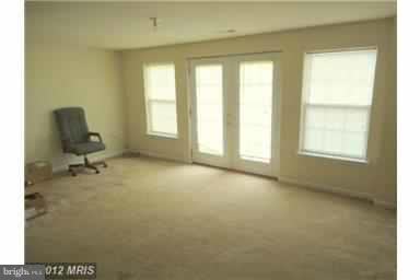 FAIRWAYS AT STONEBRIDGE - Residential Lease