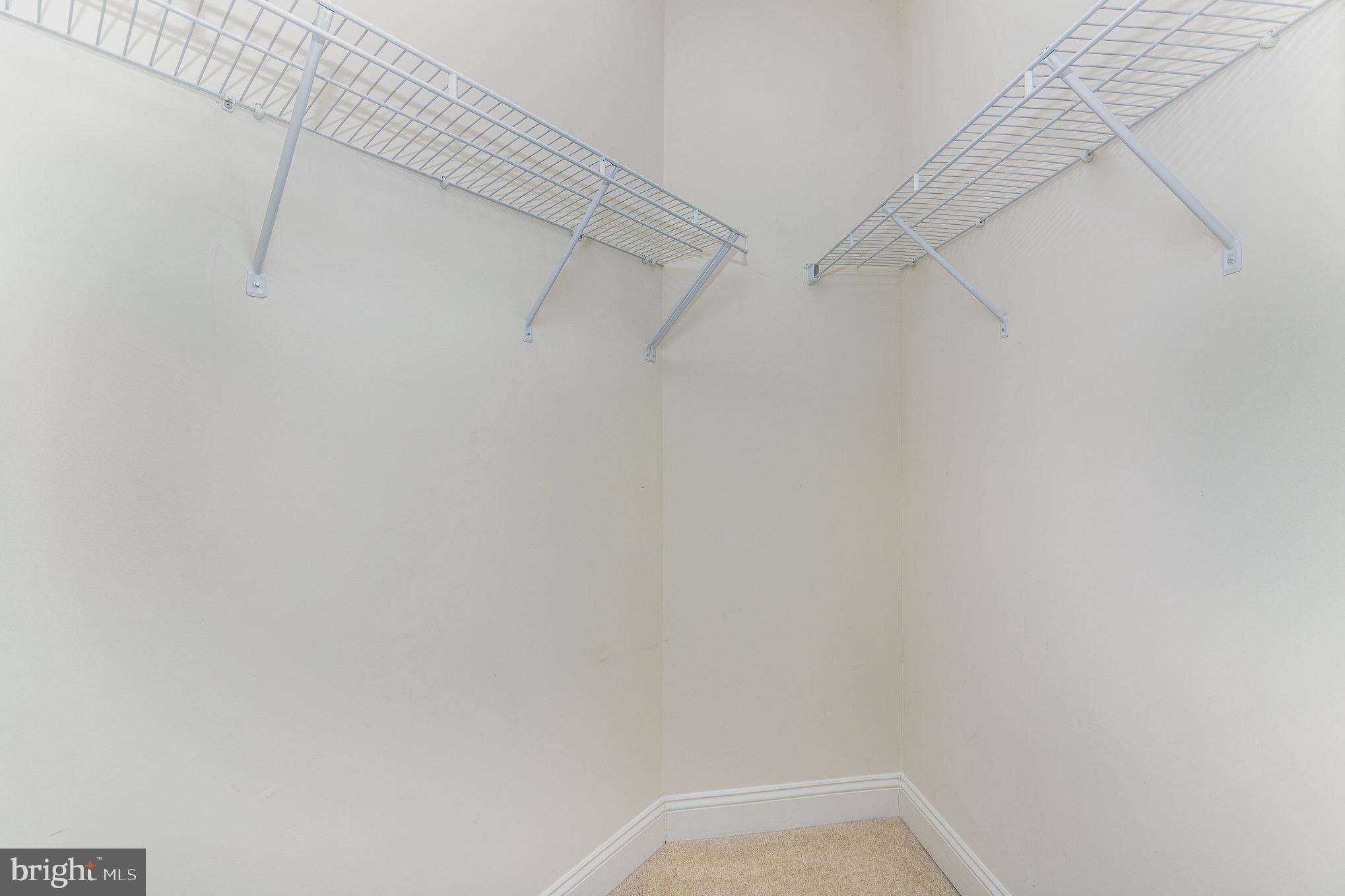 MACPHAIL WOODS - Residential