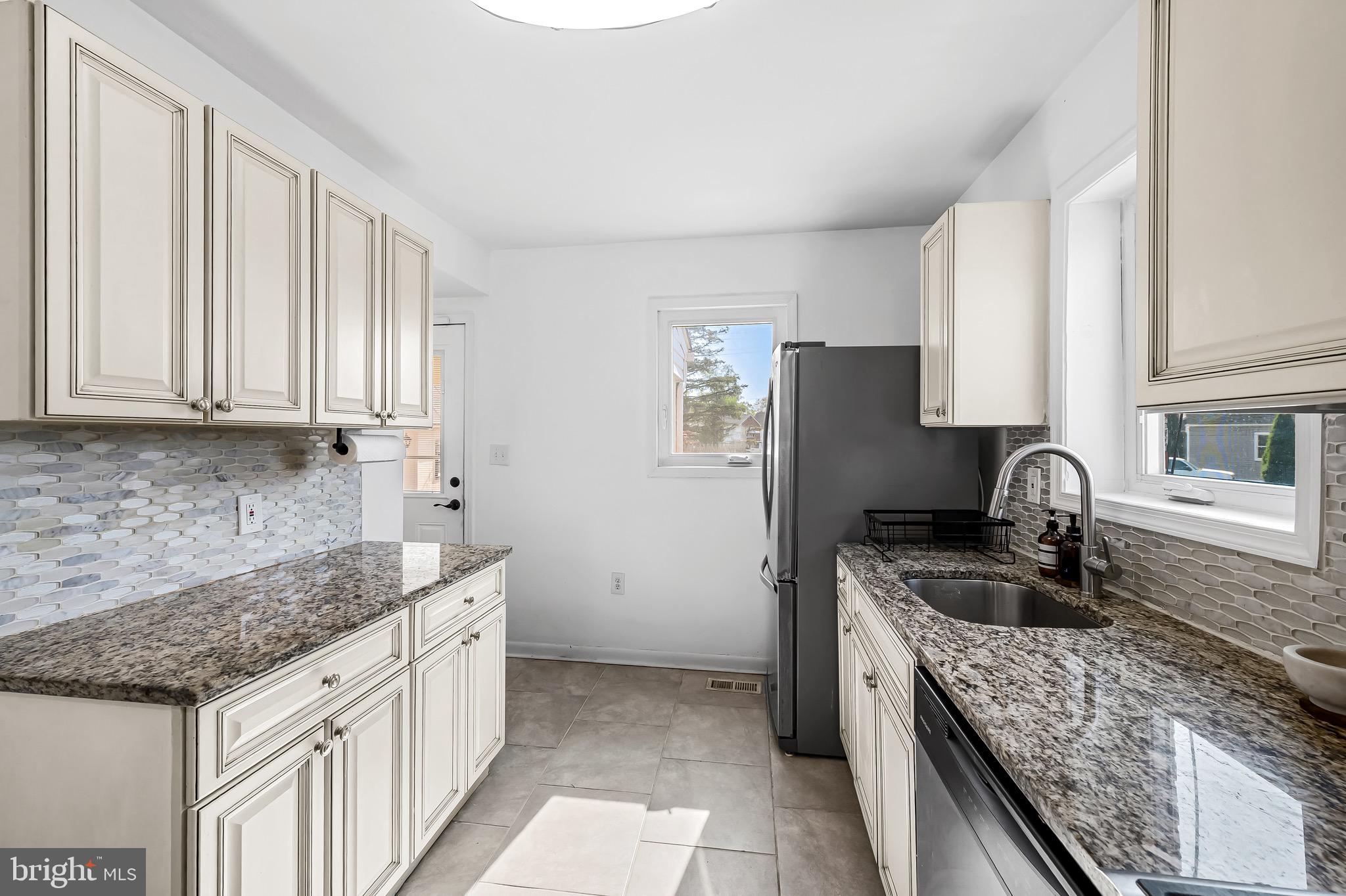 PARKVILLE - Residential