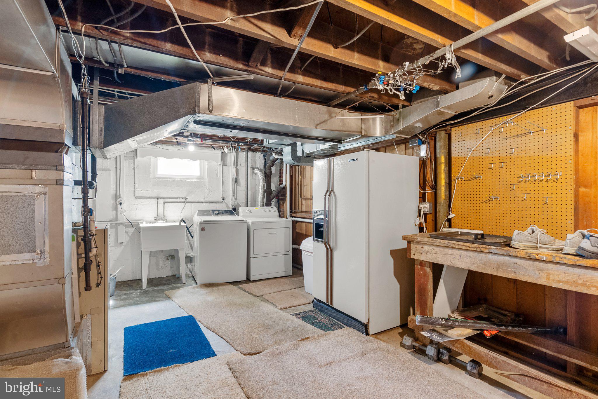 SUNSET TERRACE - Residential