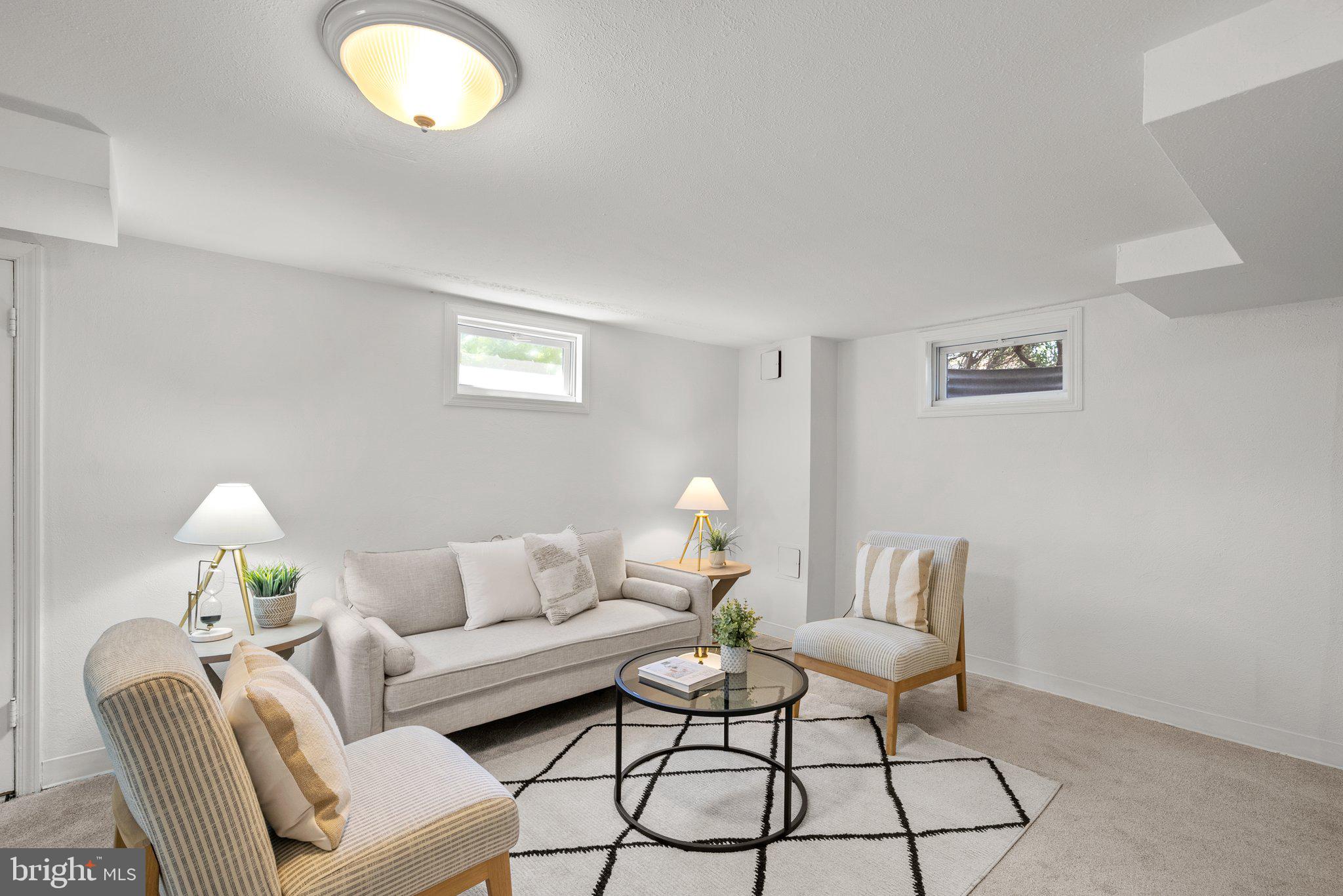 SUNSET TERRACE - Residential