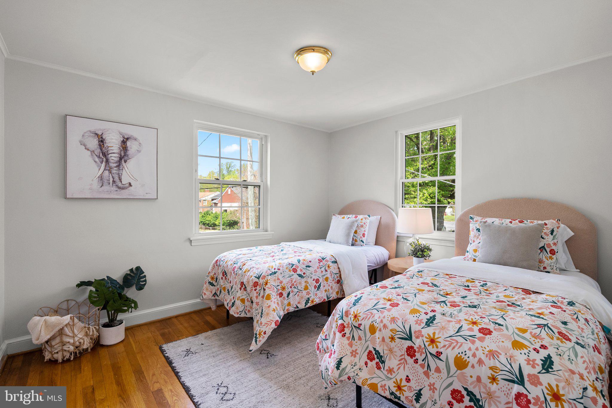 SUNSET TERRACE - Residential