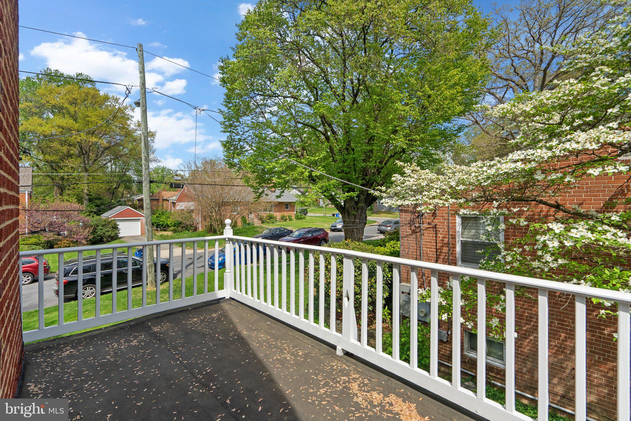 SUNSET TERRACE - Residential